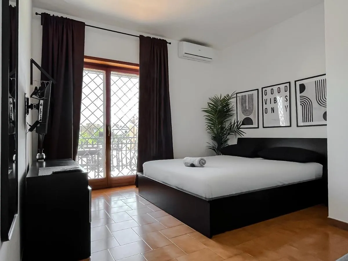 Homestay Appartamento Di Design Rome Italy