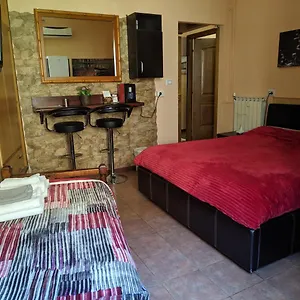 Gina Oda ve Kahvaltı