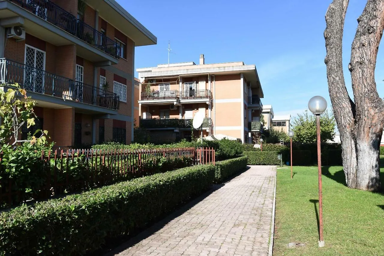 Appartamento Di Design Rome Homestay